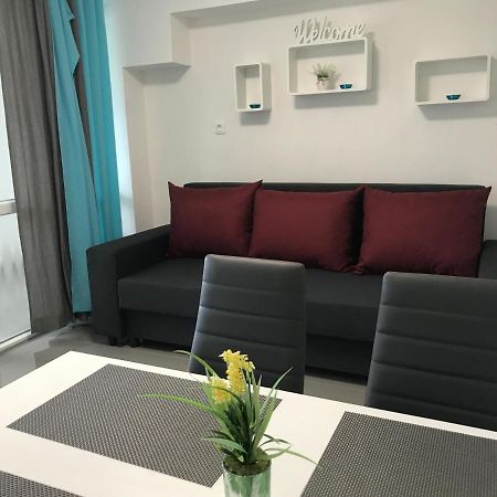 Ferienwohnung Tisza Gyongye Apartmanhaz Szegedin Exterior foto