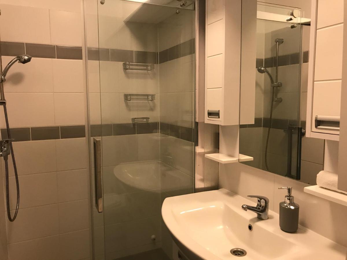 Ferienwohnung Tisza Gyongye Apartmanhaz Szegedin Exterior foto