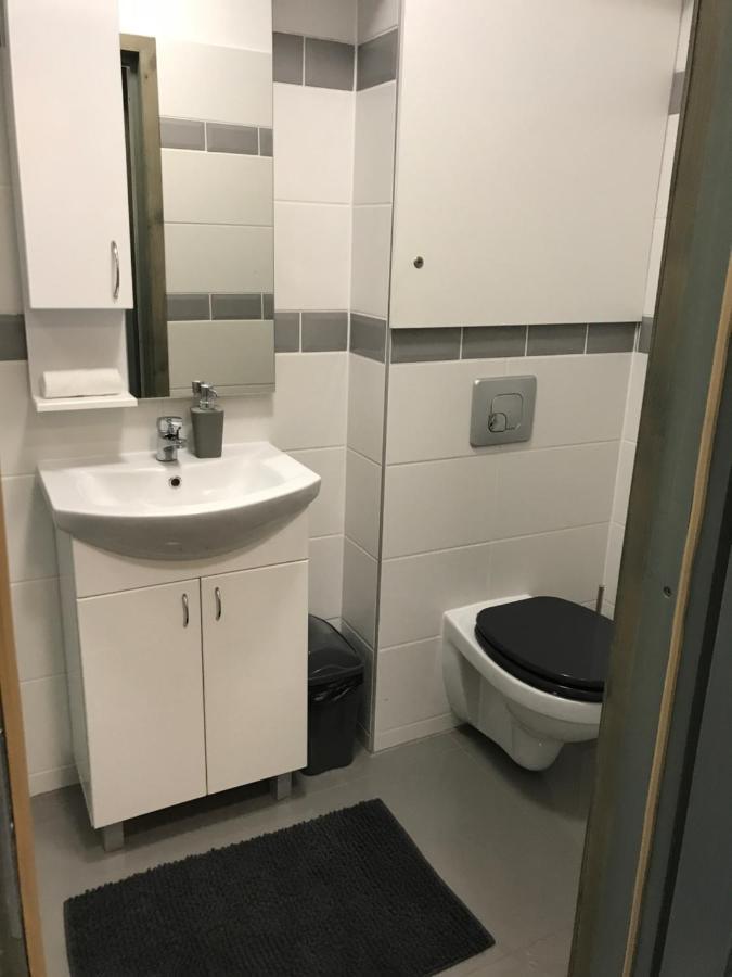 Ferienwohnung Tisza Gyongye Apartmanhaz Szegedin Exterior foto