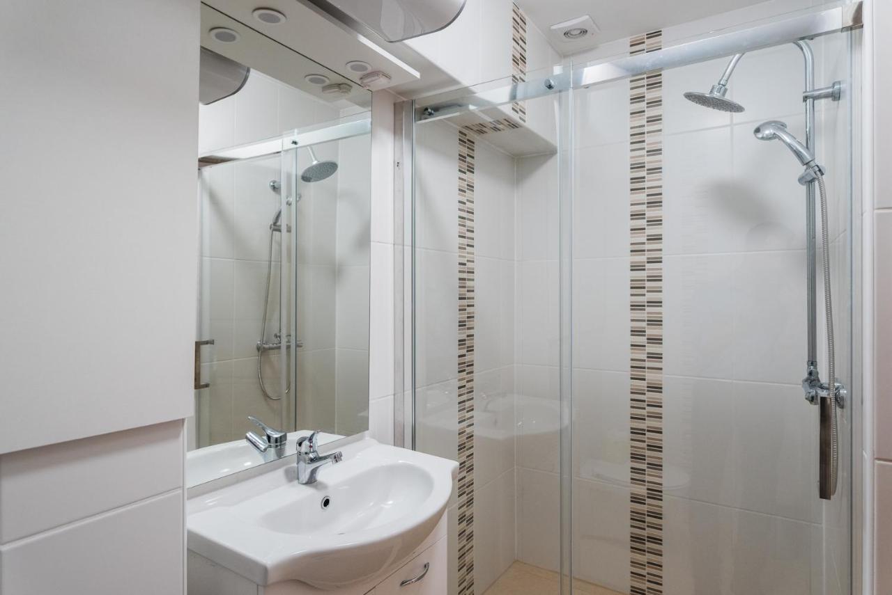 Ferienwohnung Tisza Gyongye Apartmanhaz Szegedin Exterior foto