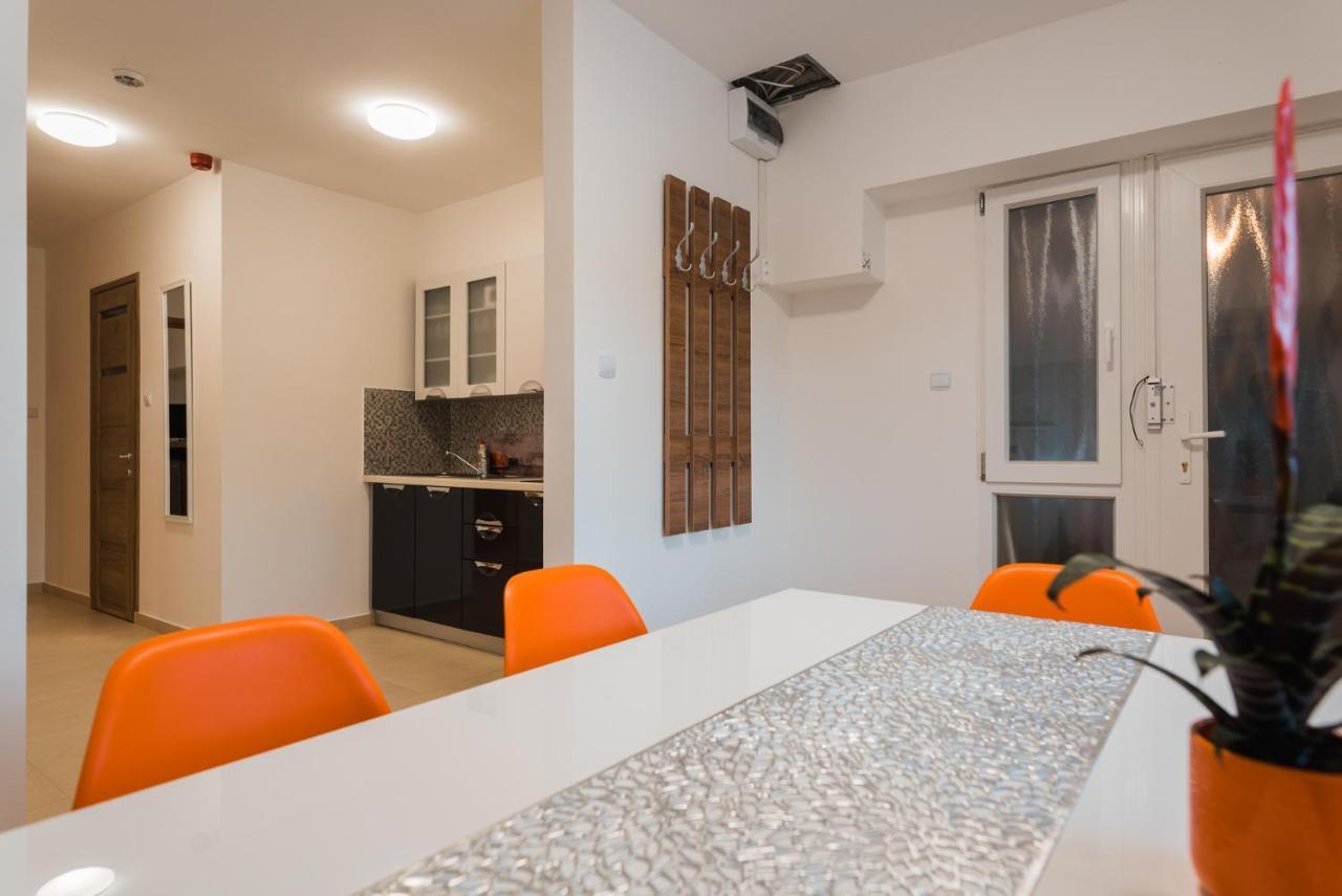Ferienwohnung Tisza Gyongye Apartmanhaz Szegedin Exterior foto